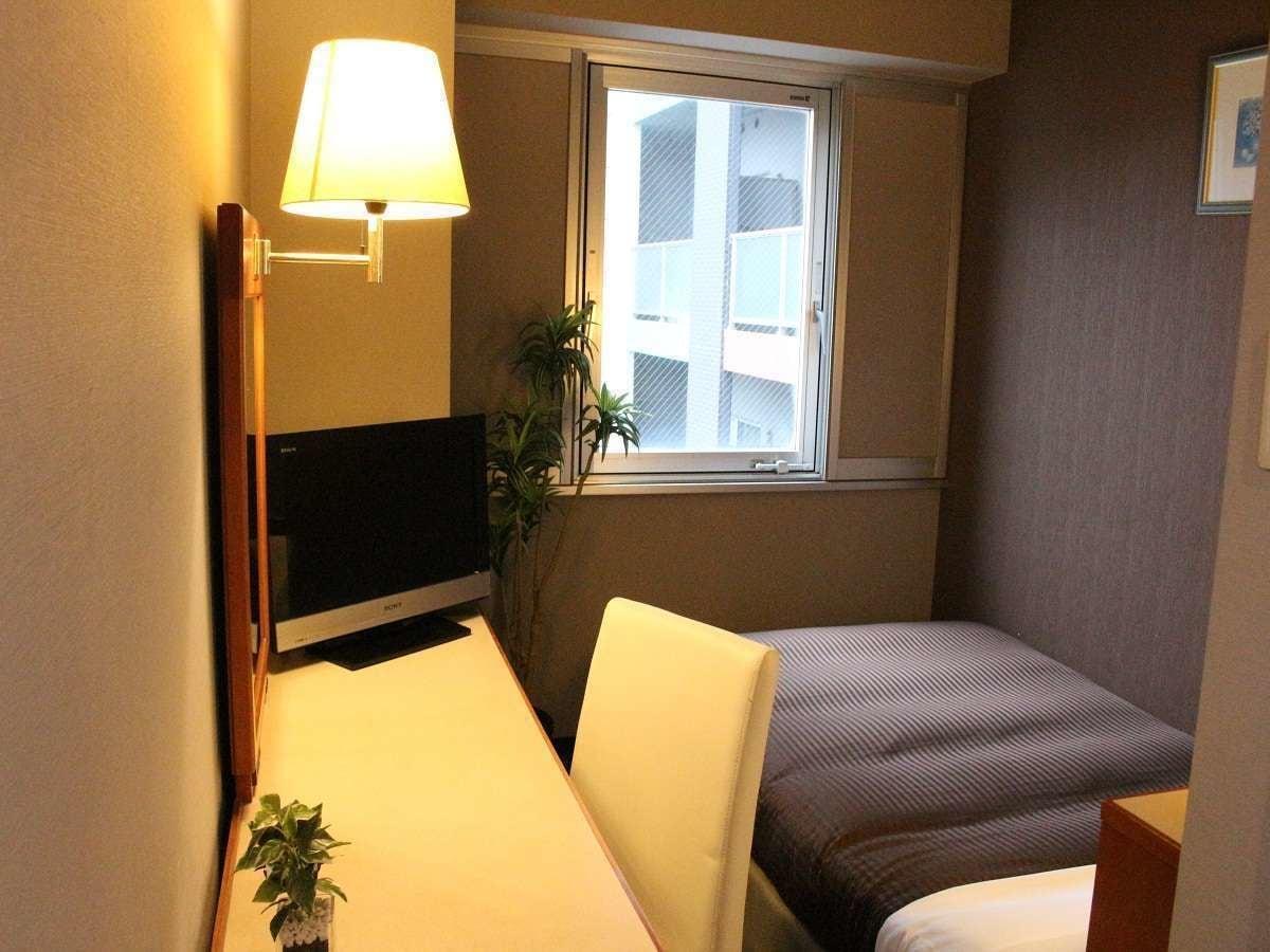 Hotel Livemax Budget Hiratsuka Ekimae Экстерьер фото