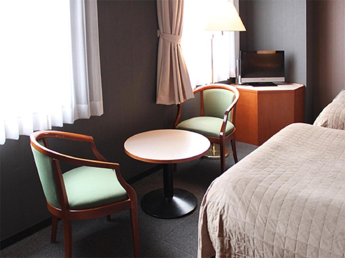 Hotel Livemax Budget Hiratsuka Ekimae Экстерьер фото