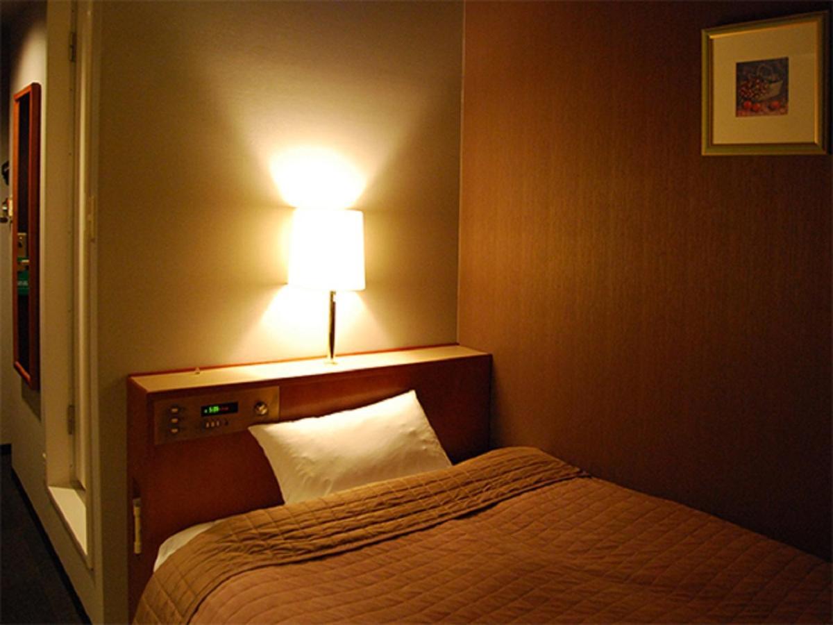 Hotel Livemax Budget Hiratsuka Ekimae Экстерьер фото